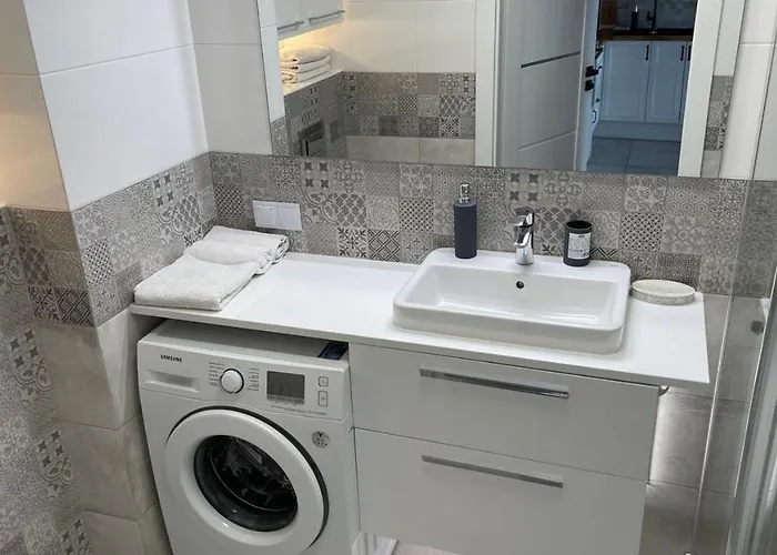 2-room On Wola, Bright And Cozy * Warsaw